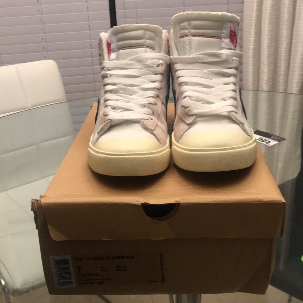 Nike off white blazer mid USED NEED GONE